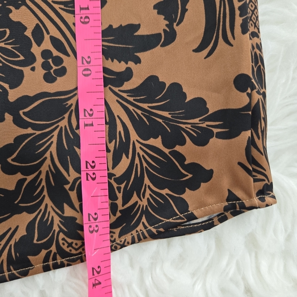 Soft Surroundings Maiya Satin Floral Print Top. Bronze Black. Size Small. - Picture 6 of 9